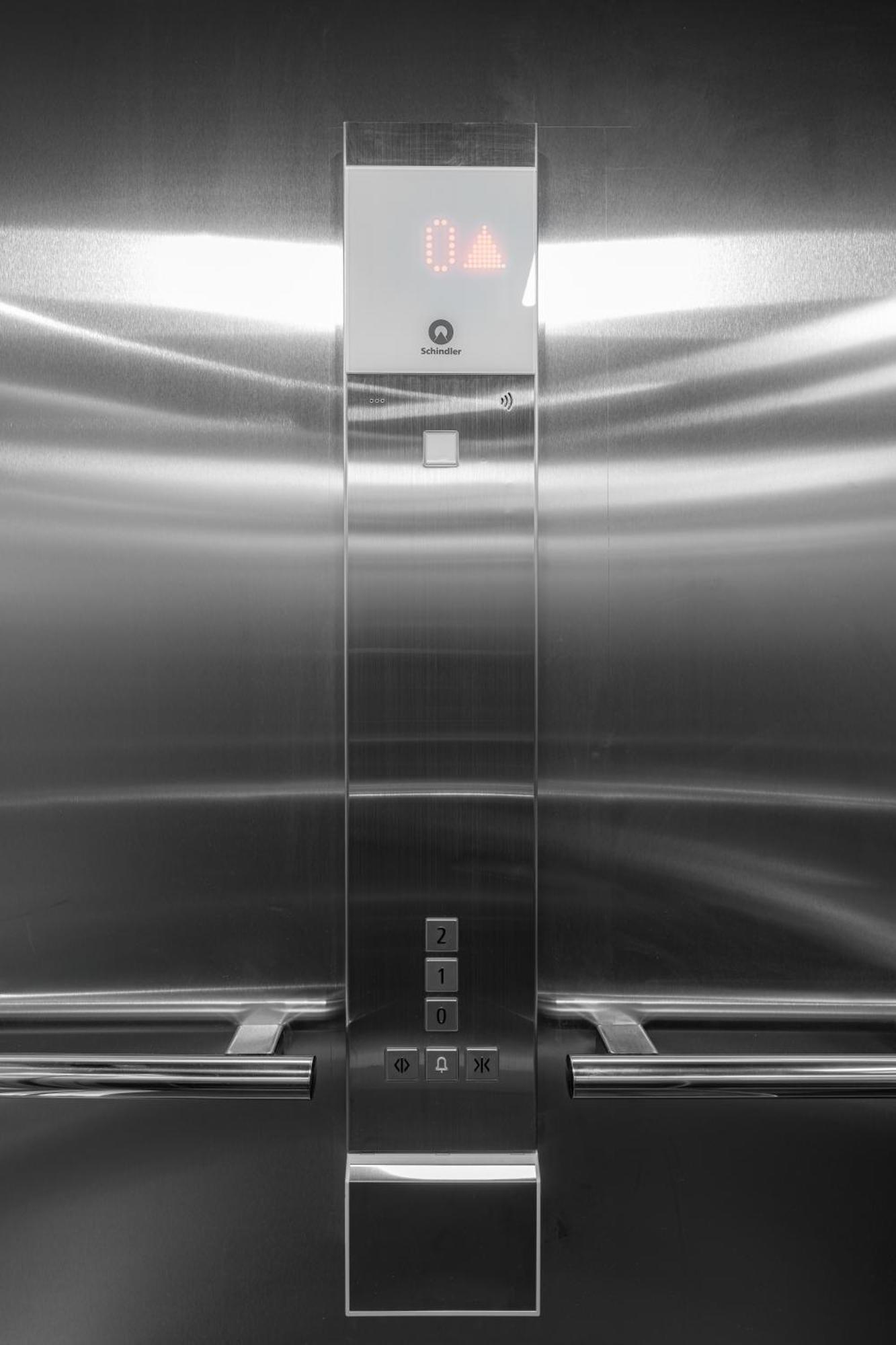 ベスト ウェスタン ニューマーケット イン ＆ スイーツ オークランド エクステリア 写真